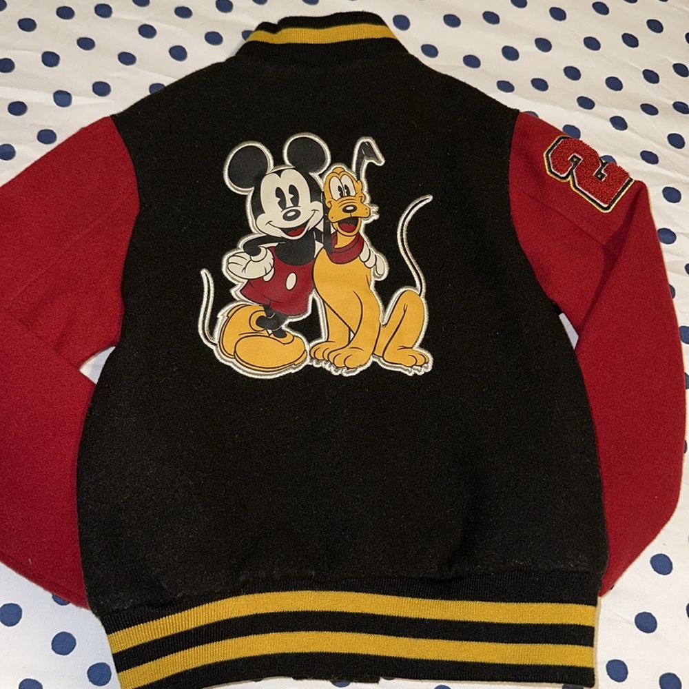 Disney Store - Picture 2 of 3